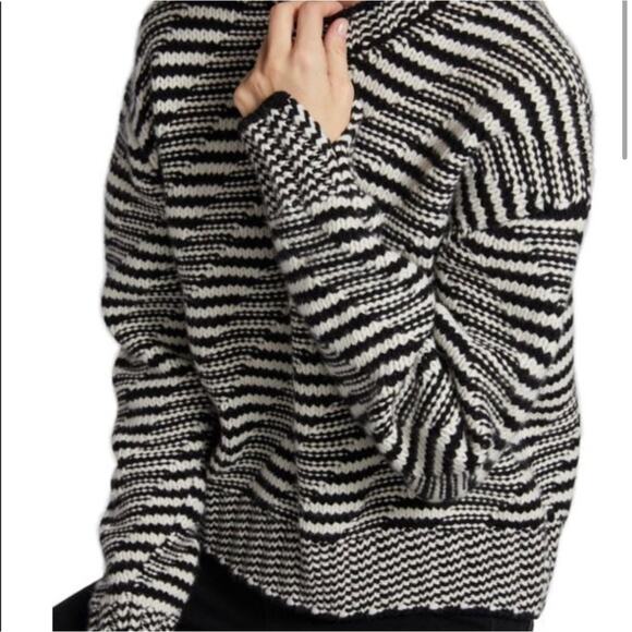 Rag & Bone Willow Striped Wool  Mockneck Sweater Size Medium - Picture 11 of 11